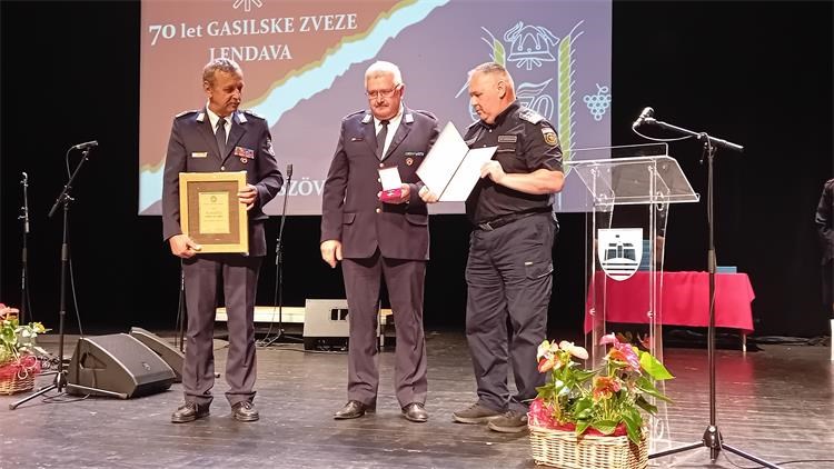 Slika /slike/1000030997.jpg