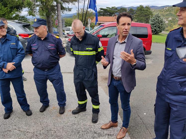 Slika /slike/IMG-ec60f5acf9be67e1d5c7b63b95cfad8f-V.jpg