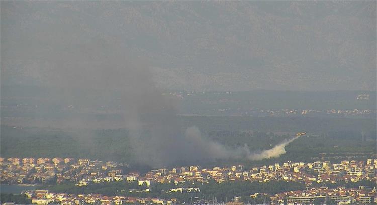 Slika /slike/Vijesti/Pozar-Zadar-diklo-nasl.jpg